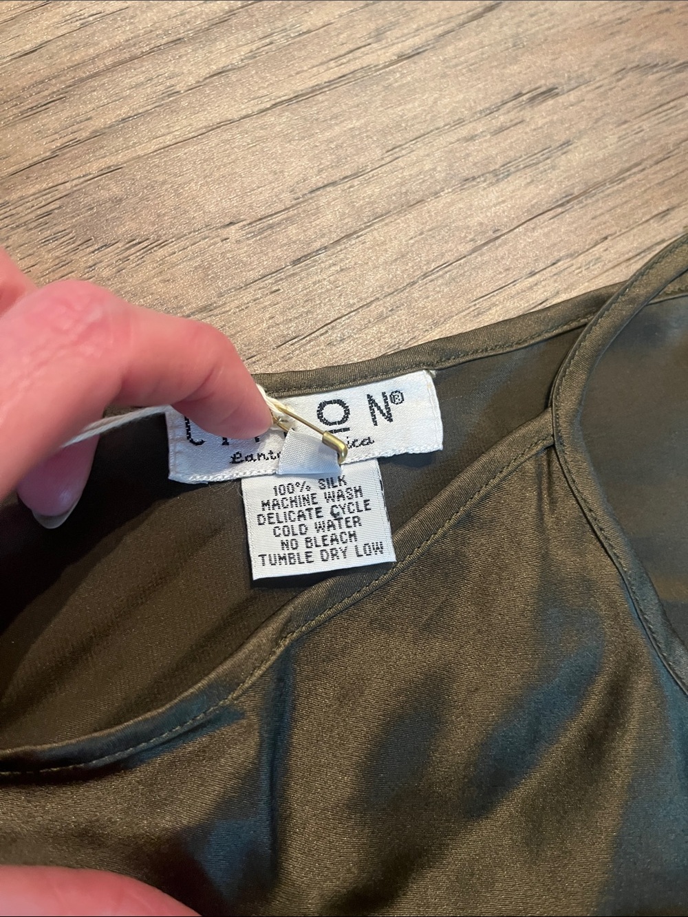 NWT Citron Olive 100% Silk Cami and Wide-Leg Pants Set - Picture 4 of 6